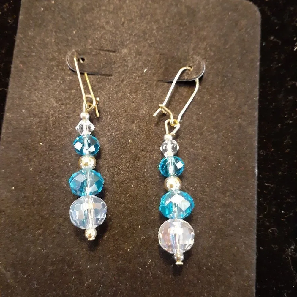 AQUAMARINE BLUE & CLEAR CRYSTAL (Gold)